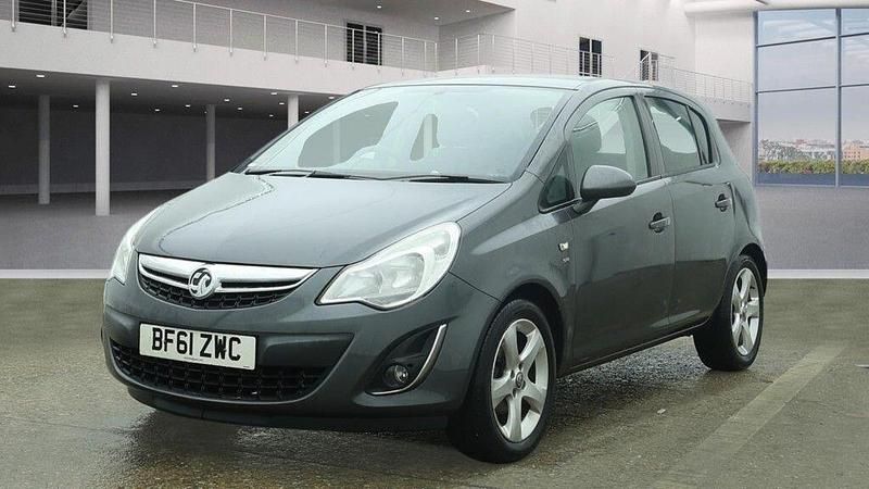 Used Vauxhall Corsa 85 HP (62 kW) 2011 Grey Hatchback