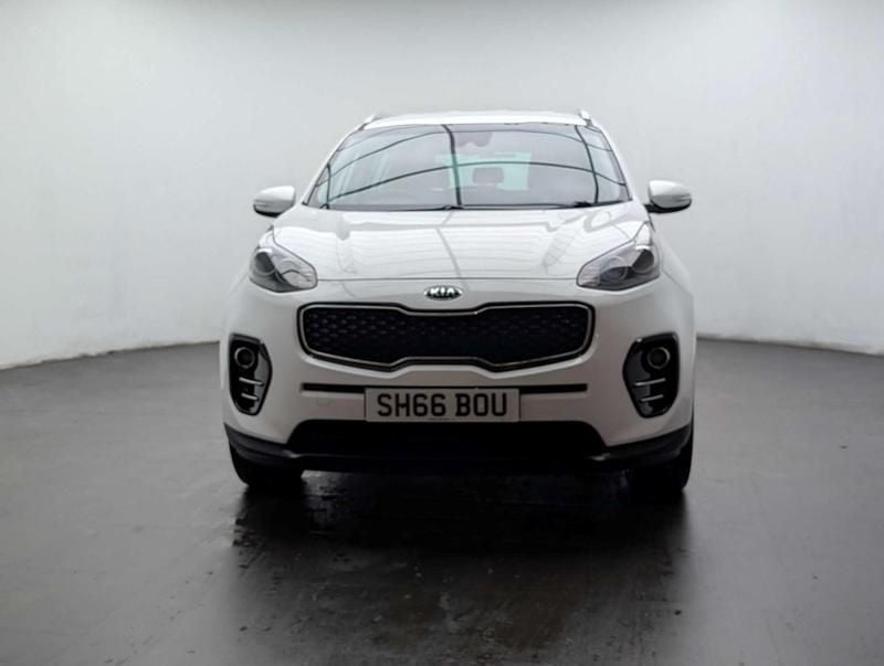 Used Kia Sportage 177 HP (130 kW) 2016 White SUV