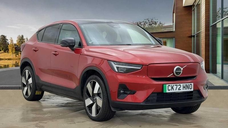 Red Used 2022 Volvo C40 Ultimate SUV | £22,695 (Fair price) - Image 1/4