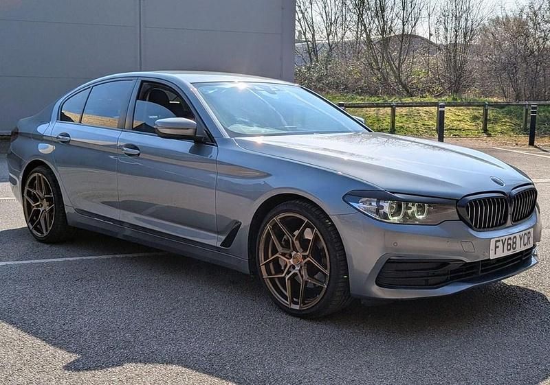 Used BMW 530 Comfort Edition 2018 Blue Sedan