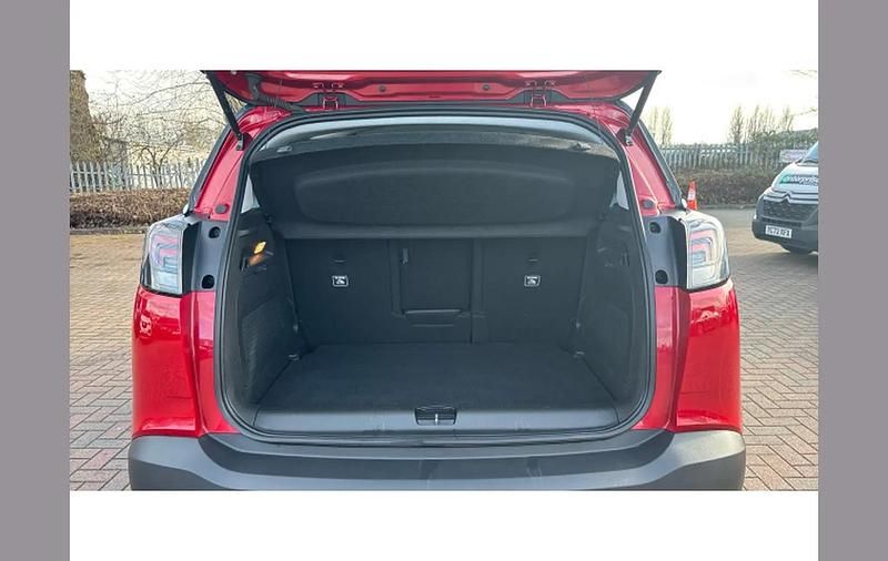 Used Vauxhall Crossland Ultimate 110 HP (80 kW) 2022 Red SUV
