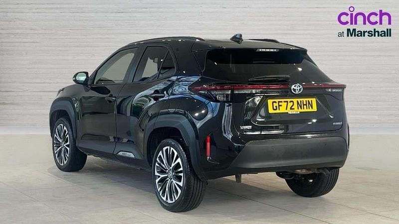 Used Toyota Yaris Cross 113 HP (83 kW) 2022 Black SUV