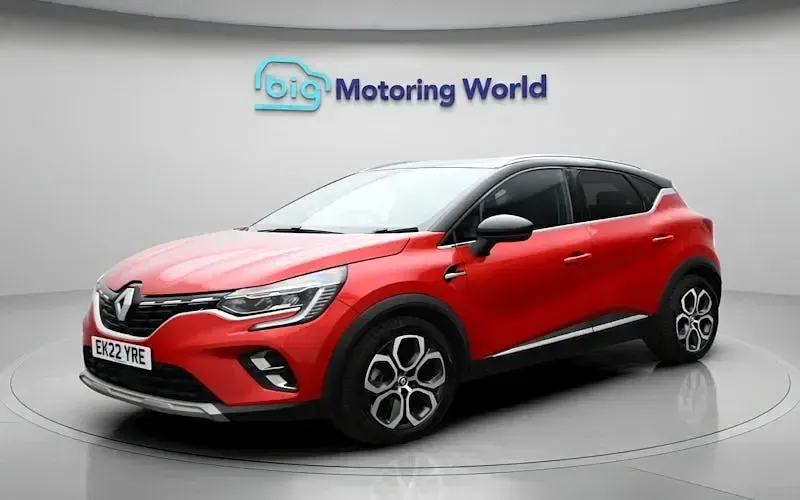 Usado Renault Captur SE 160 HP (117 kW) 2022 Vermelho SUV