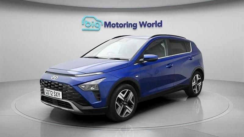 Used Hyundai Bayon Premium 100 HP (73 kW) 2023 Blue SUV