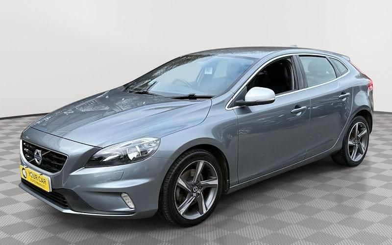 Usado Volvo V40 R-Design 122 HP (89 kW) 2019 Citadino