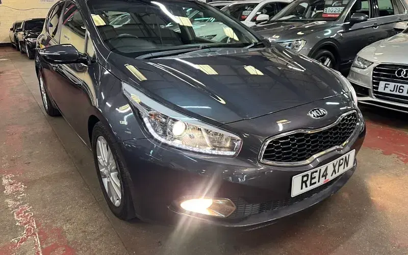 Used Kia Ceed 128 HP (94 kW) 2014 Hatchback