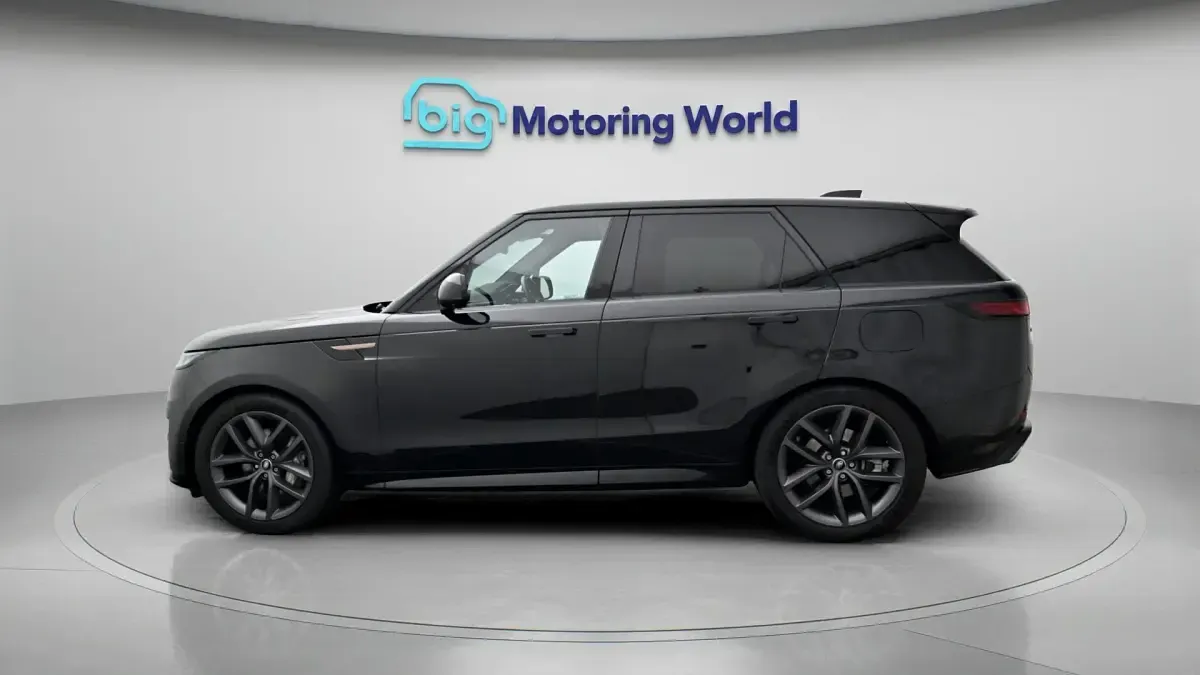 Used Land Rover Range Rover Sport SE Dynamic 460 HP (338 kW) 2025 Black SUV