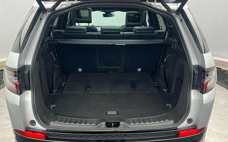 Used Land Rover Discovery Sport HSE Dynamic 249 HP (183 kW) 2023 SUV