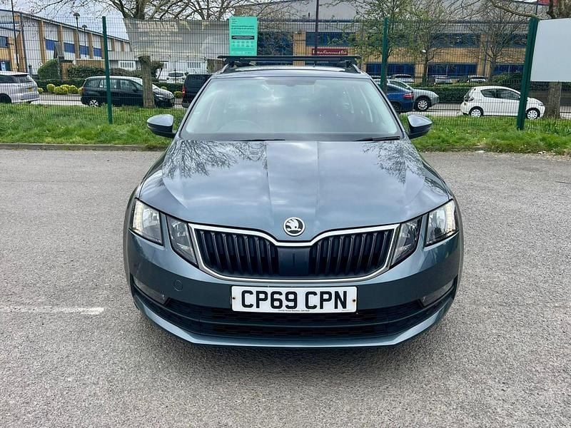 Used Skoda Octavia SE Drive 150 HP (110 kW) 2019 Grey Estate
