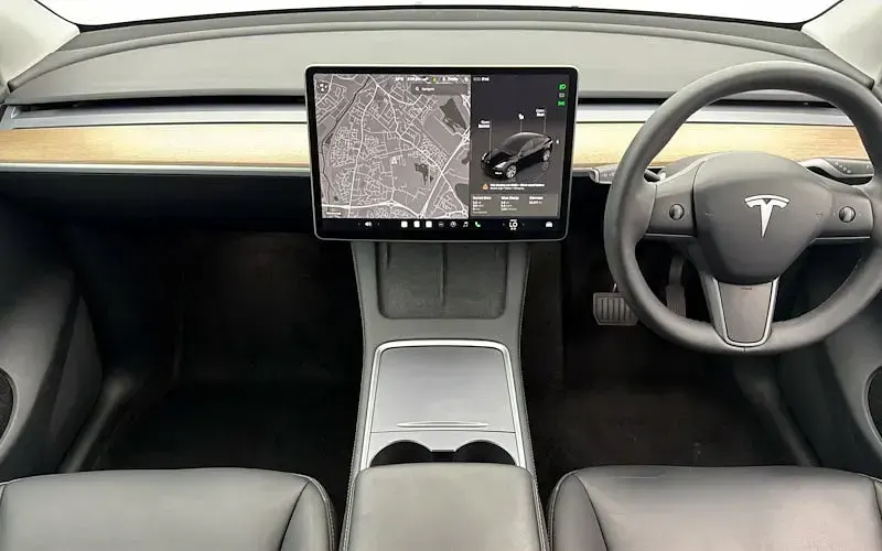 Used Tesla Model Y Standard Range 219 kW (299 HP) 2023 Black SUV