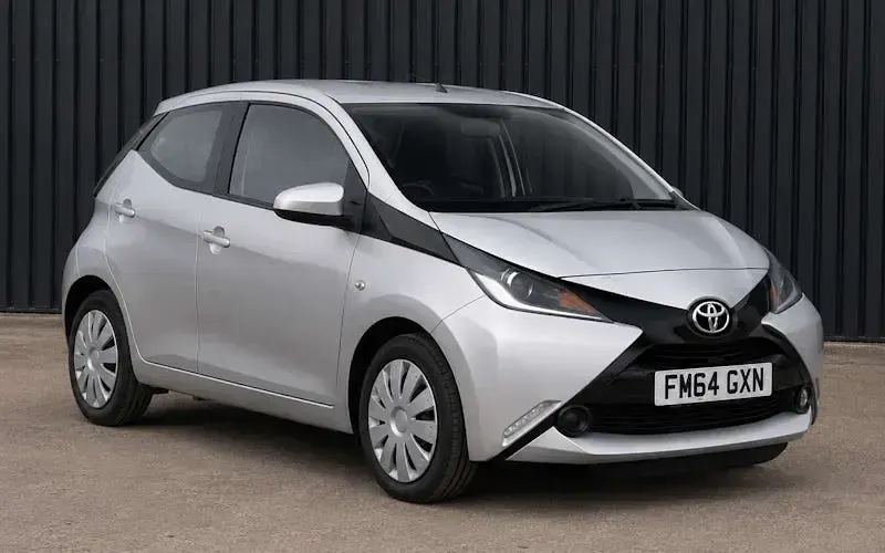 Used Toyota Aygo X-play 69 HP (50 kW) 2015 Hatchback
