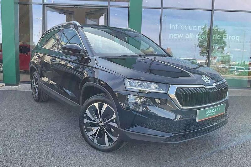 Black magic pearl effect Used 2024 Skoda Karoq SE L SUV | £20,449 (Good price) - Image 1/4