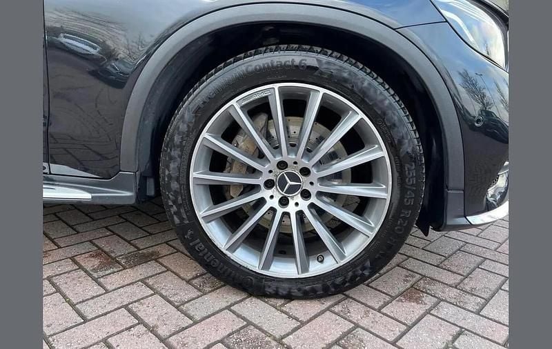 Used Mercedes GLC350 AMG line 258 HP (189 kW) 2017 Obsidian black Coupe