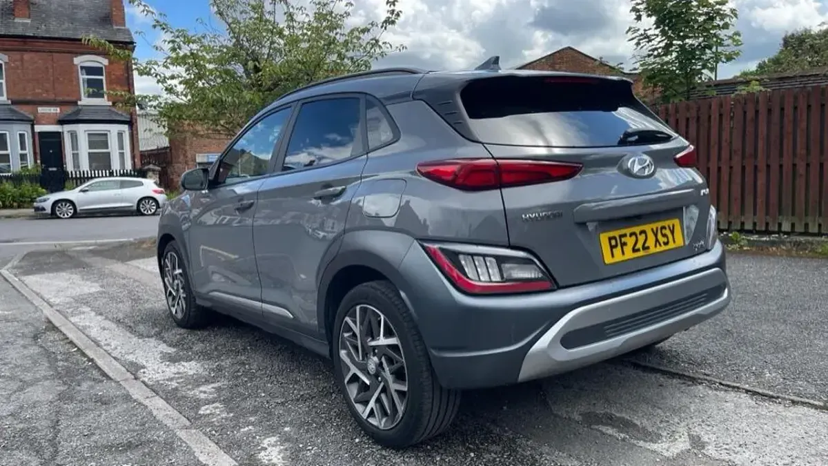 Used Hyundai Kona Premium 139 HP (102 kW) 2022 Grey SUV