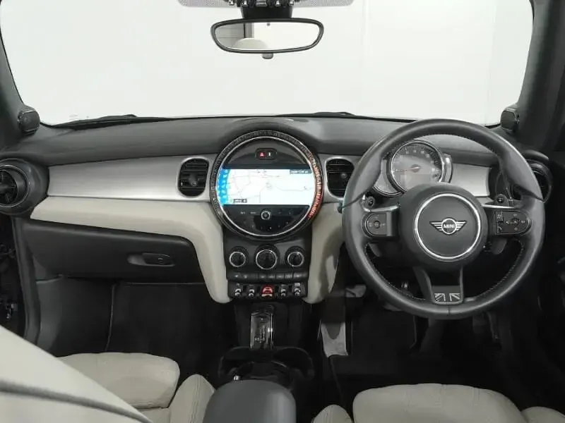 Used Mini Cooper S Exclusive 176 HP (129 kW) 2022 Black Hatchback