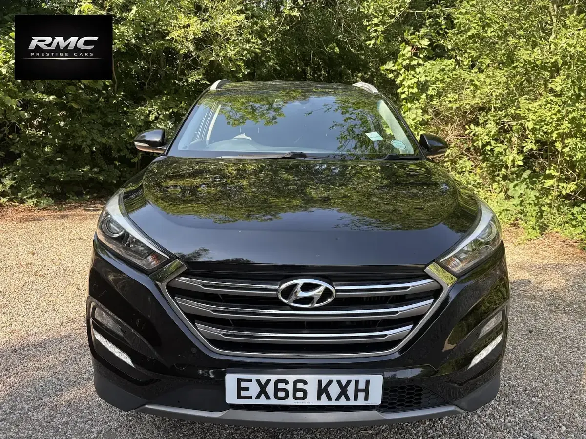 Used Hyundai Tucson Premium 136 HP (100 kW) 2016 Black SUV