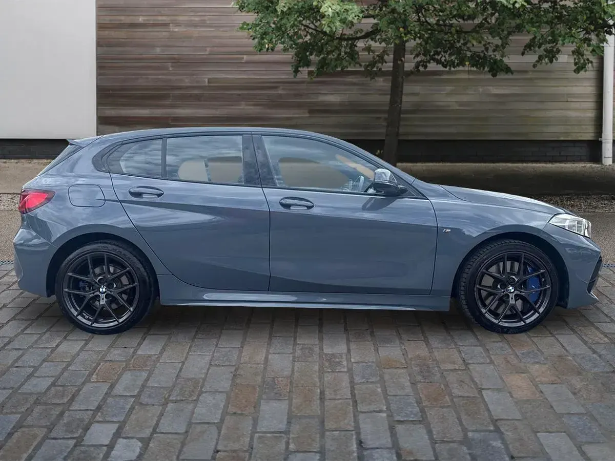Used BMW 118 M Sport 136 HP (100 kW) 2024 Grey Hatchback
