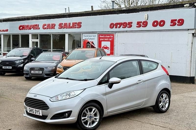 Used Ford Fiesta Zetec 2015 Silver Hatchback