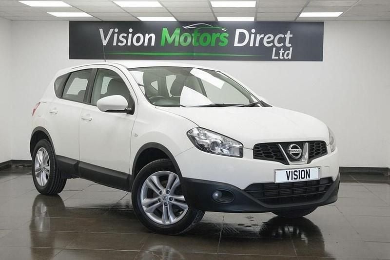 Used Nissan Qashqai Acenta 110 HP (80 kW) 2011 White SUV