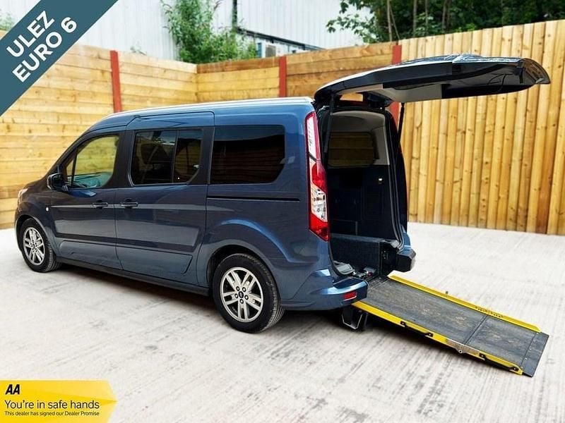 Blue Used 2020 Ford Grand Tourneo Connect Titanium MPV | £17,945 (A bit pricey) - Image 1/3