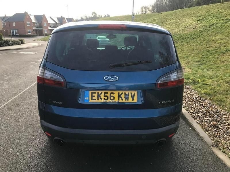 Used Ford S-MAX Titanium 221 HP (162 kW) 2006 MPV