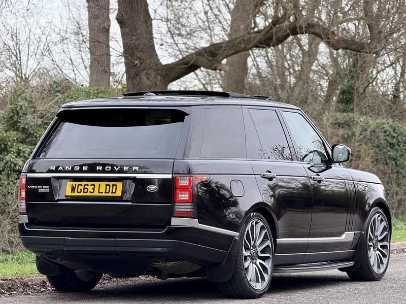 Used Land Rover Range Rover Vogue SE 2013 Black SUV