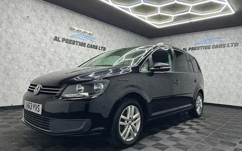 Used VW Touran SE 105 HP (77 kW) 2013 MPV