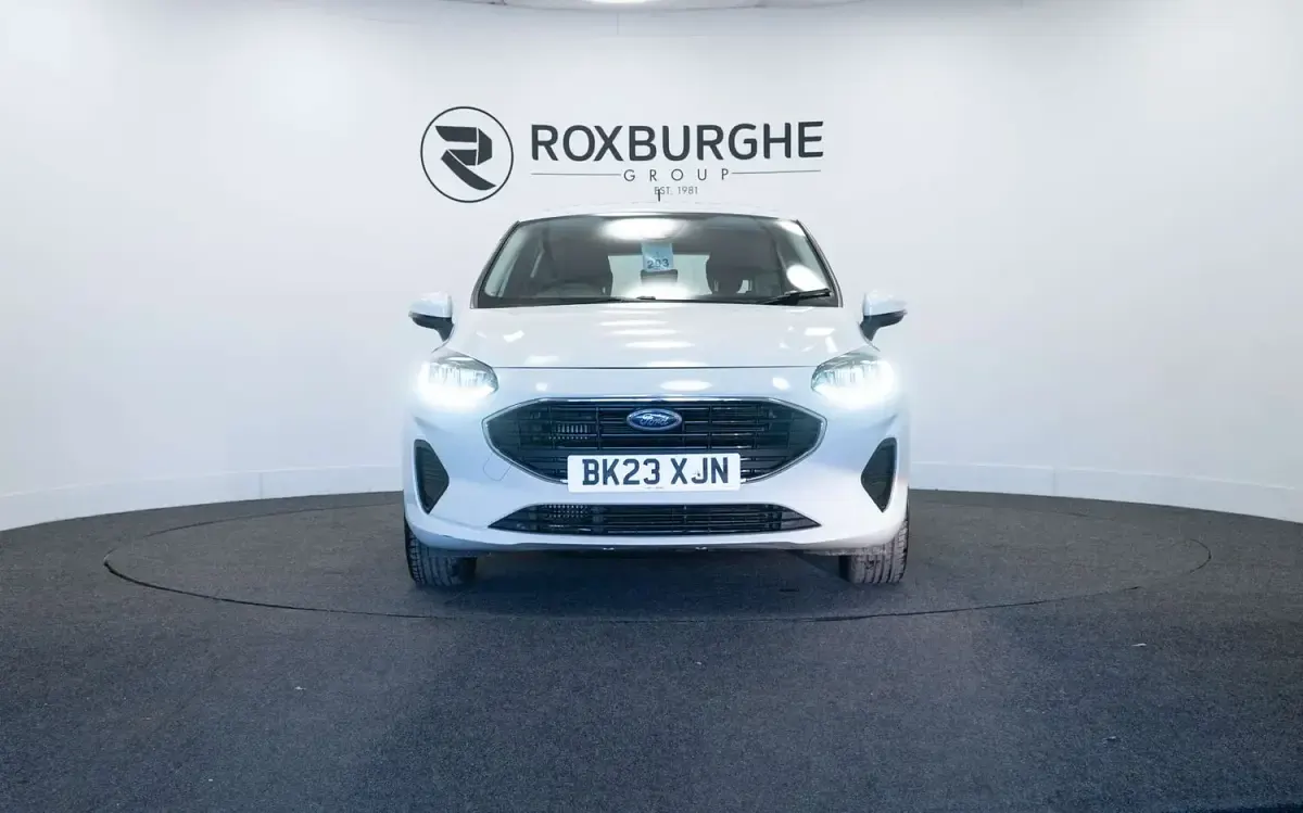Used Ford Fiesta Trend 100 HP (73 kW) 2023 White Hatchback