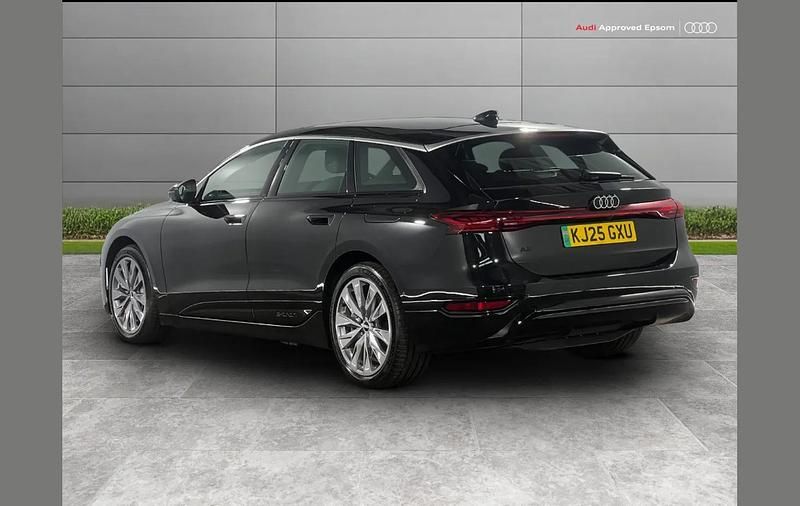 Used Audi e-tron Sport 269 kW (367 HP) 2025 Black SUV