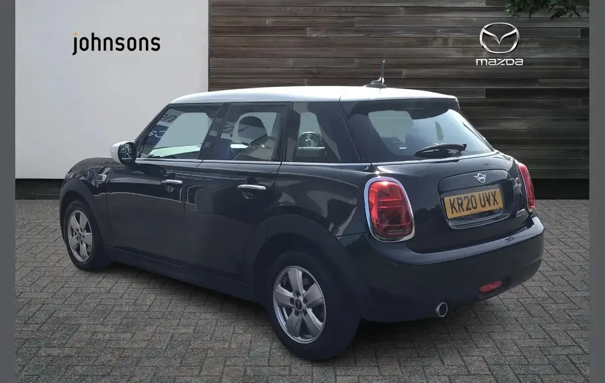 Used Mini Cooper Classic 134 HP (98 kW) 2020 Black Hatchback