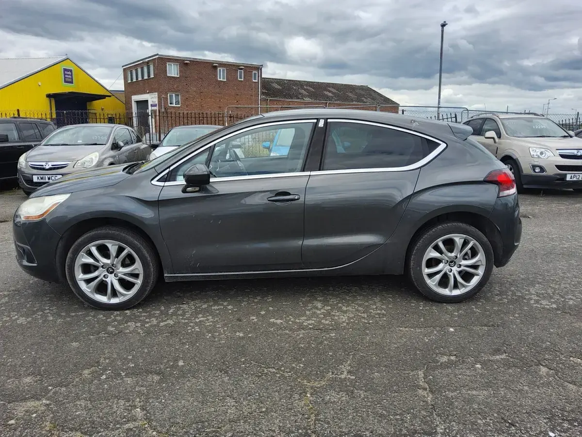 Used Citroën DS4 115 HP (84 kW) 2012 Grey Hatchback