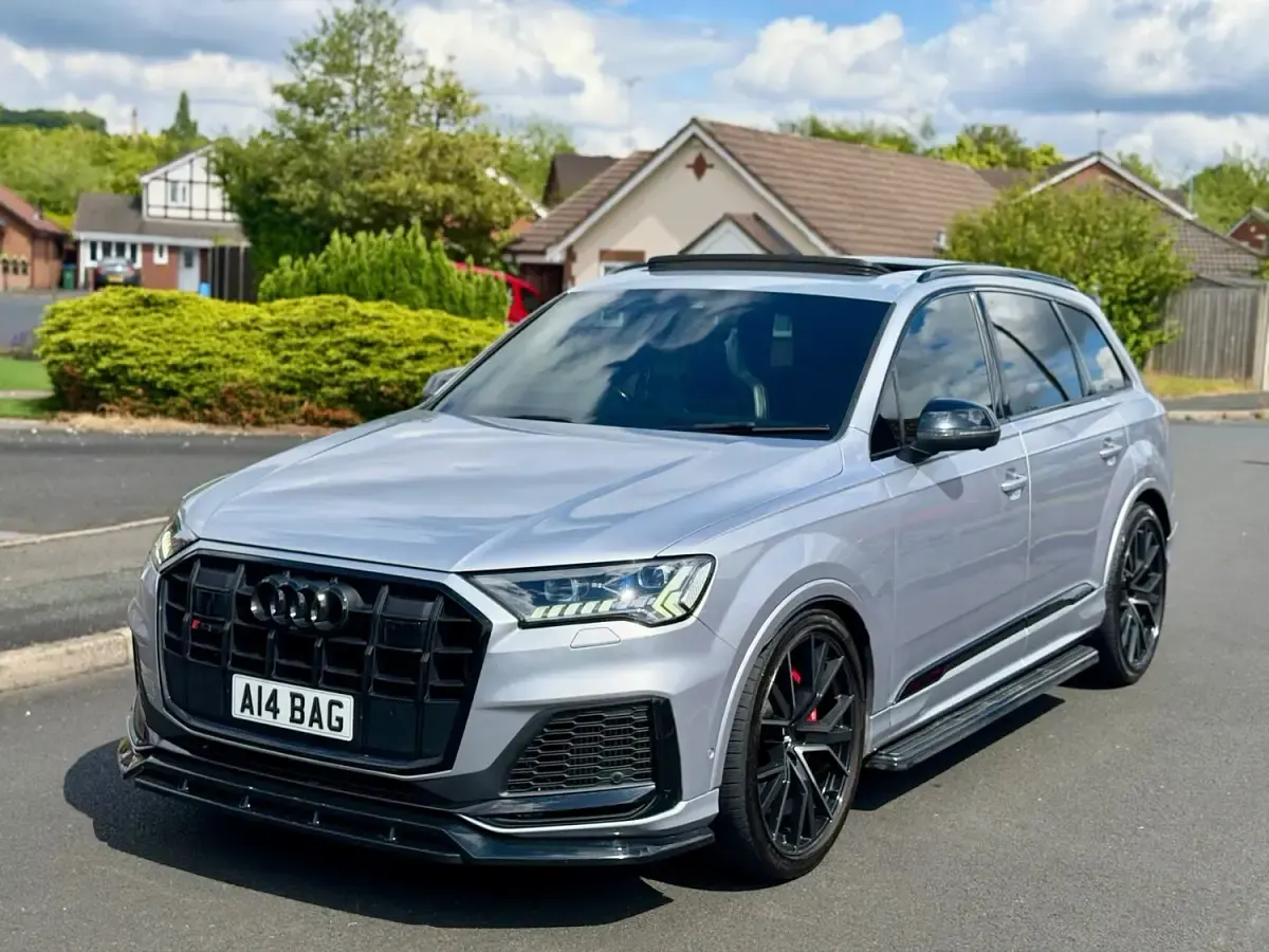 Used Audi SQ7 Design 430 HP (316 kW) 2020 Silver SUV