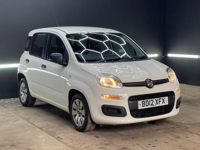 Used Fiat Panda Pop 69 HP (50 kW) 2012 White Hatchback