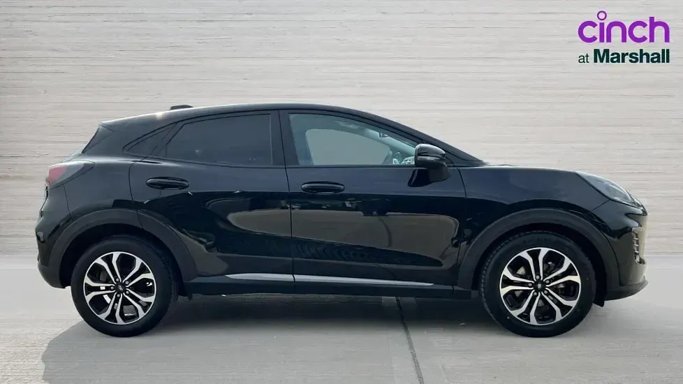 Used Ford Puma Titanium 125 HP (91 kW) 2025 Black SUV