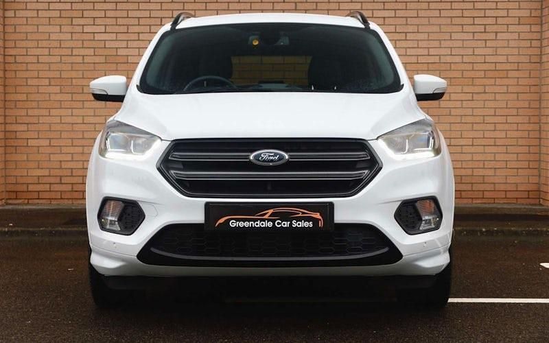 Used Ford Kuga ST-Line 150 HP (110 kW) 2019 White SUV