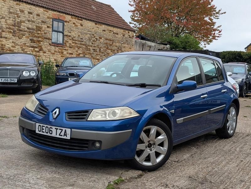 Used Renault Mégane II 86 HP (63 kW) 2006 Blue Hatchback