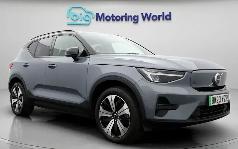 Used Volvo XC40 Core 300 kW (408 HP) 2022 SUV