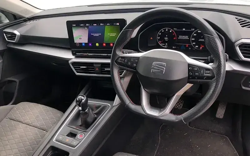 Used Seat Leon FR 131 HP (96 kW) 2023 Hatchback