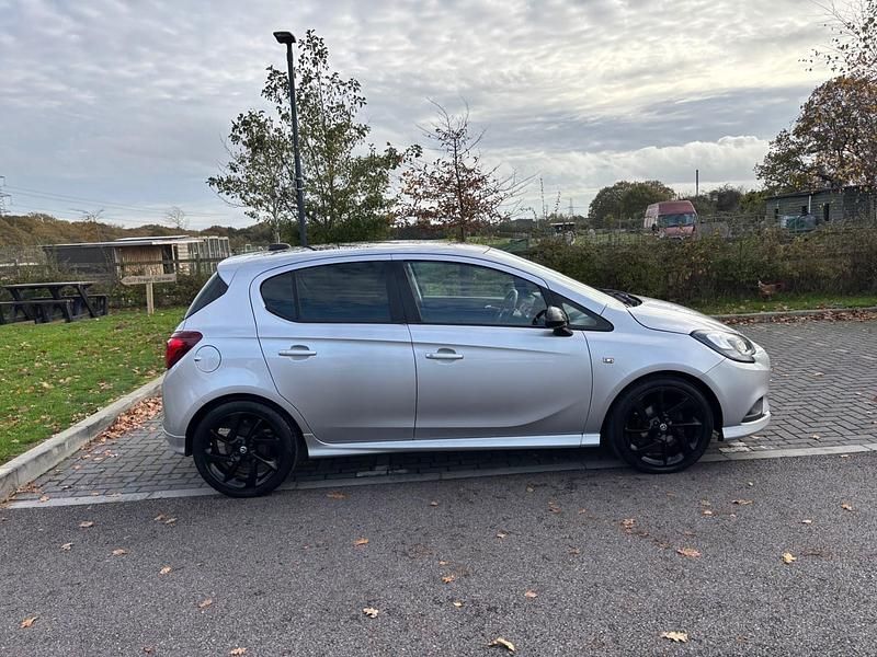 Used Vauxhall Corsa SRi 90 HP (66 kW) 2019 Silver Hatchback