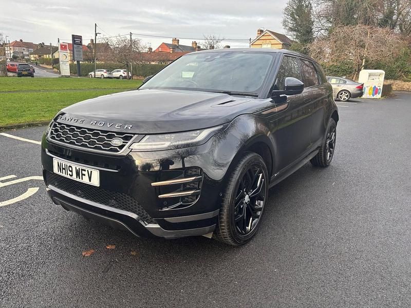 Used Land Rover Range Rover evoque SE Dynamic 2019 Black Estate