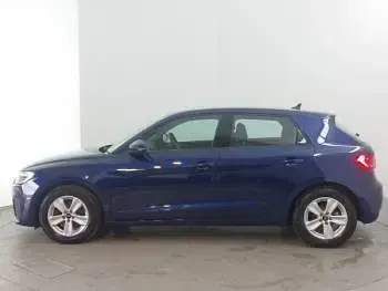 Used Audi A1 Design 110 HP (80 kW) 2023 Blue SUV