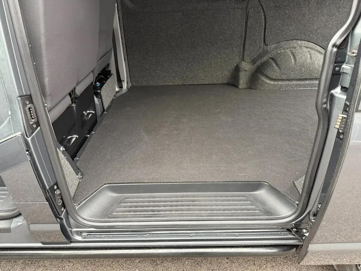 Used VW Transporter Highline 2023 Grey Van