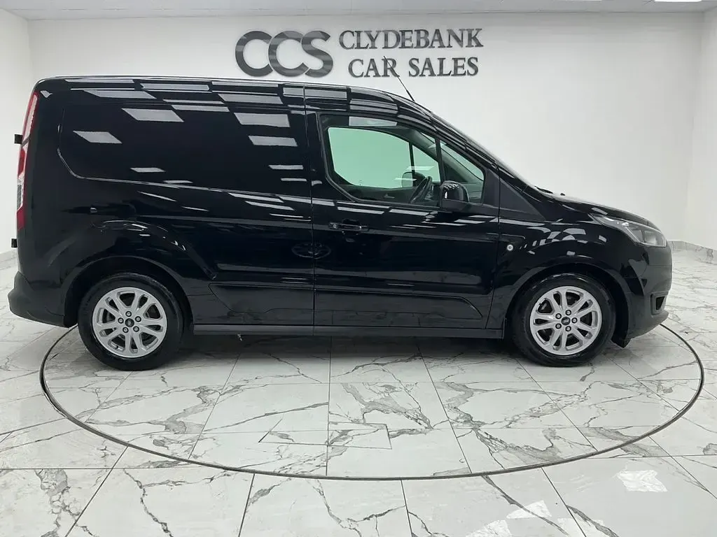Used Ford Transit Connect Limited 120 HP (88 kW) 2018 Black MPV