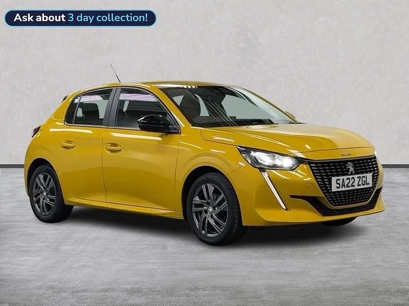 Used Peugeot 208 Active Premium 75 HP (55 kW) 2022 Yellow Hatchback