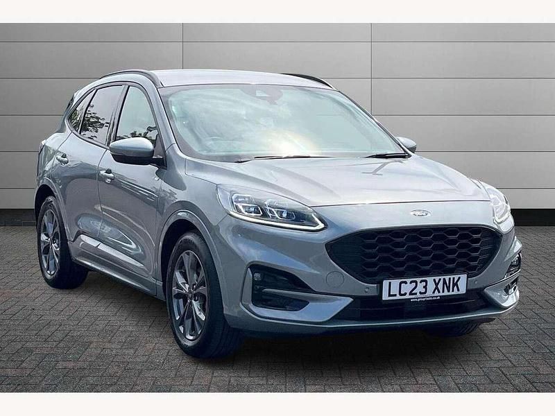 Solar silver Used 2023 Ford Kuga ST-Line SUV | £22,695 (Fair price) - Image 1/4