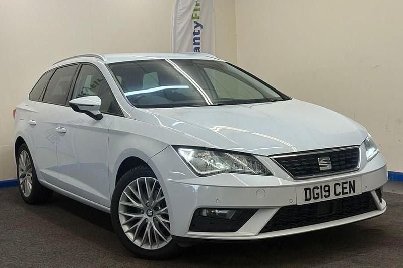 Used Seat Leon ST SE Dynamic 115 HP (84 kW) 2019 Estate