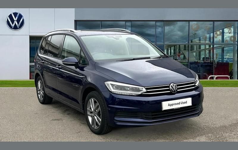 Used VW Touran Match 147 HP (108 kW) 2025 Blue MPV