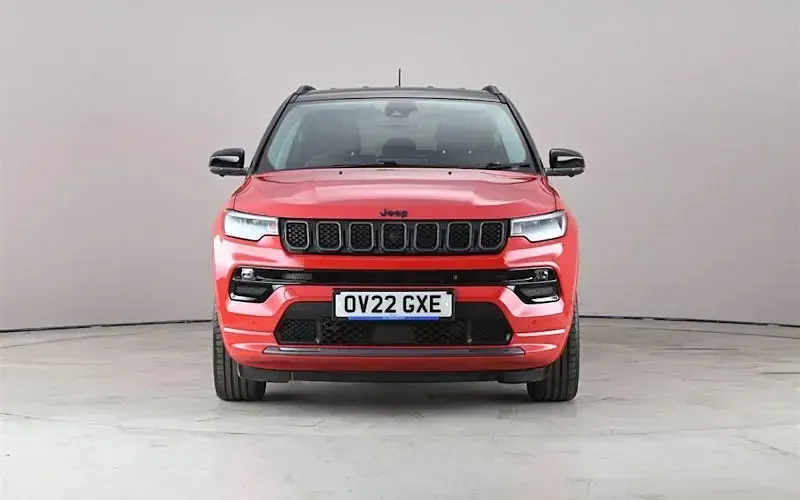 Usado Jeep Compass 241 HP (177 kW) 2022 Vermelho SUV