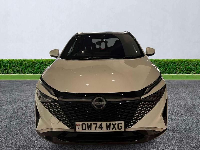 Used Nissan Qashqai Tekna 2025 White SUV