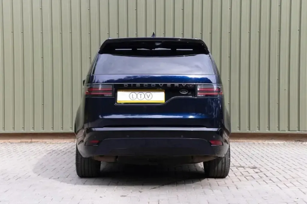 Used Land Rover Discovery SE Dynamic 2021 Blue SUV